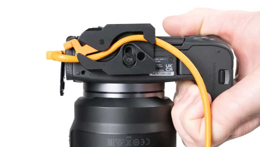 LeverLock® & Cable Kit, Optima 10G, Straight to Right Cable - Image 12