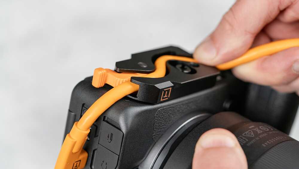 LeverLock® & Cable Kit, Optima 10G, Straight to Right Cable - Image 13