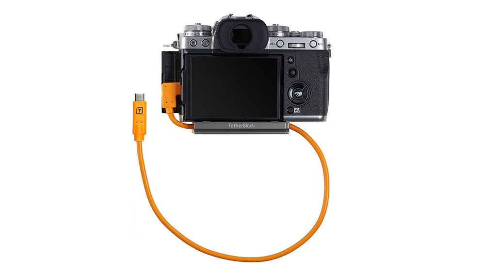 TetherPro Right Angle USB-C to USB-C Pigtail, 20" (50cm) - Image 3