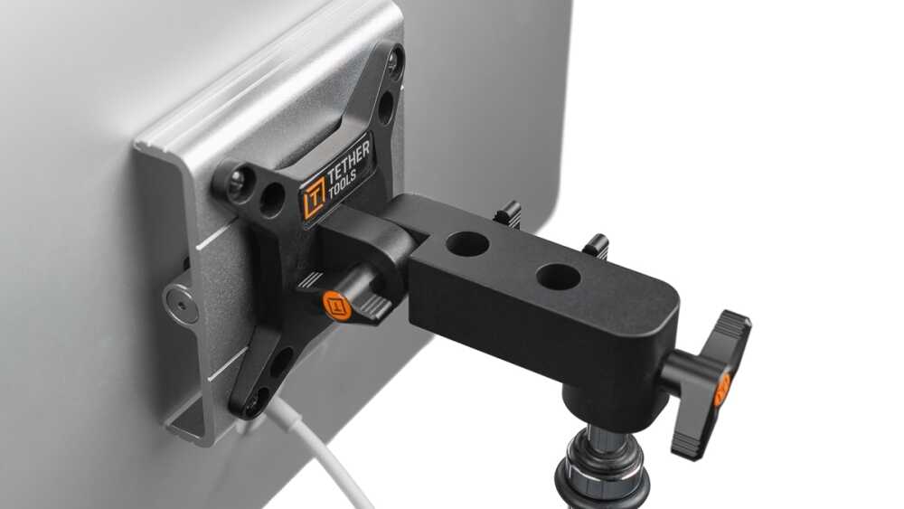 Rock Solid VESA Studio Monitor Mount for Stands - Image 7