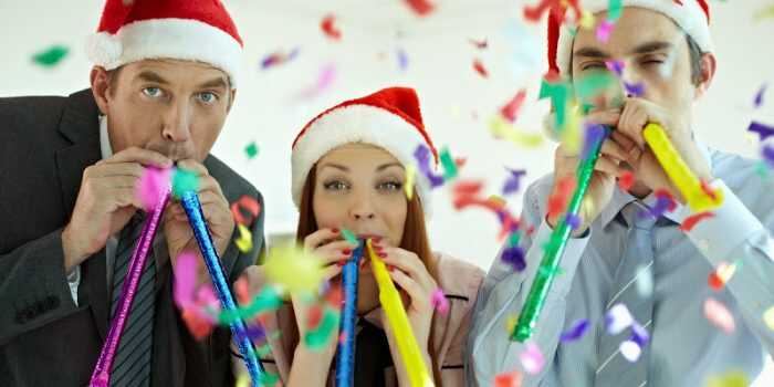 Earn Extra Money This Holiday Season with a Photo Booth