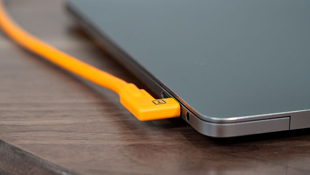 TetherPro USB-C to USB-C 5G, 15' (4.6m), Dual Right Angle Cable - Image 6