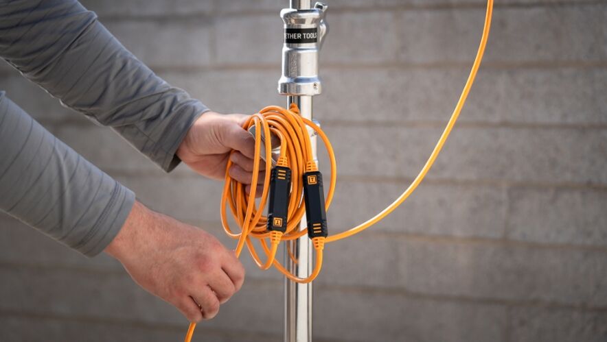 TetherPro USB-C to USB-C 5G, 31' (9.4m), Straight to Right Angle Cable - Image 6
